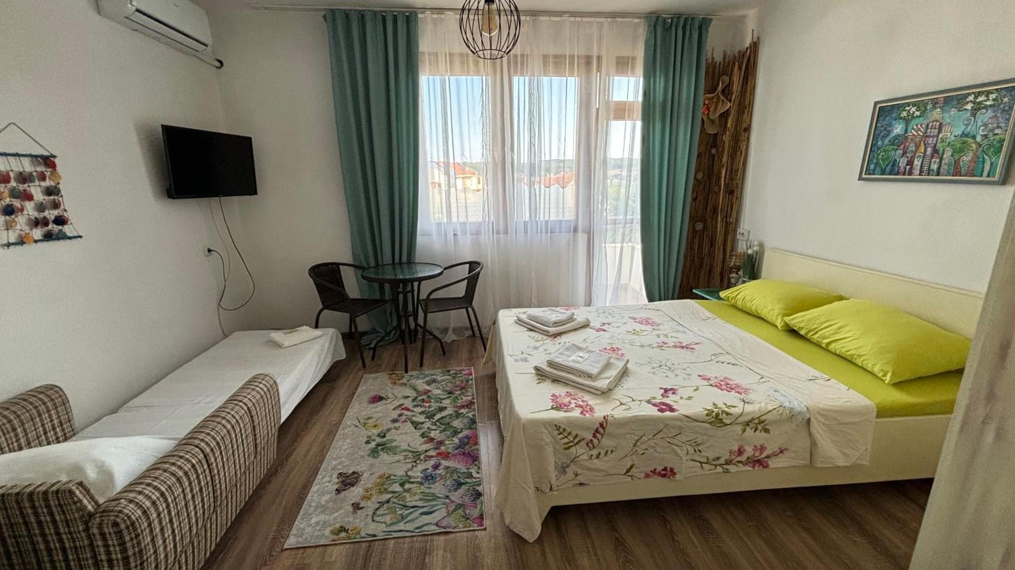 Guest House Hei Taka Sozopol Exterior photo